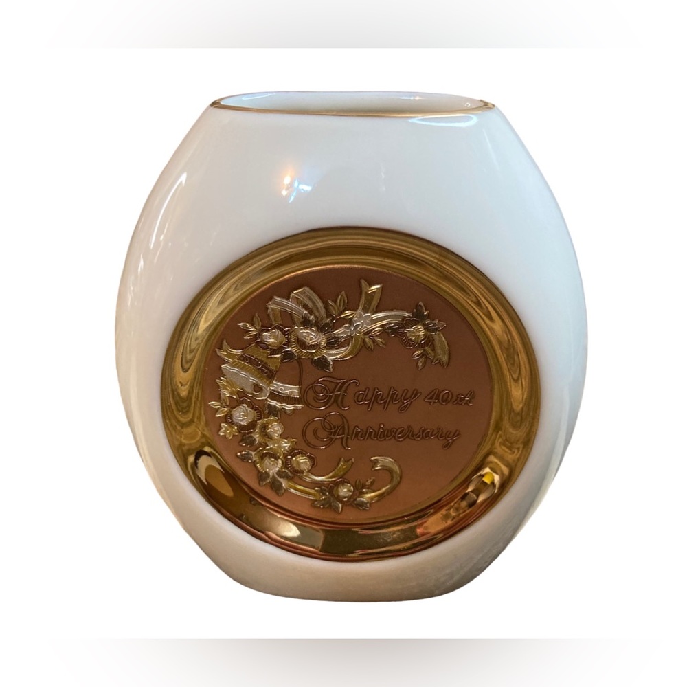 Art of Chokin 40th Anniversary vase with 24 karat gold rim